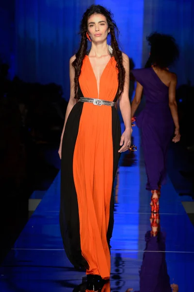 Look 35